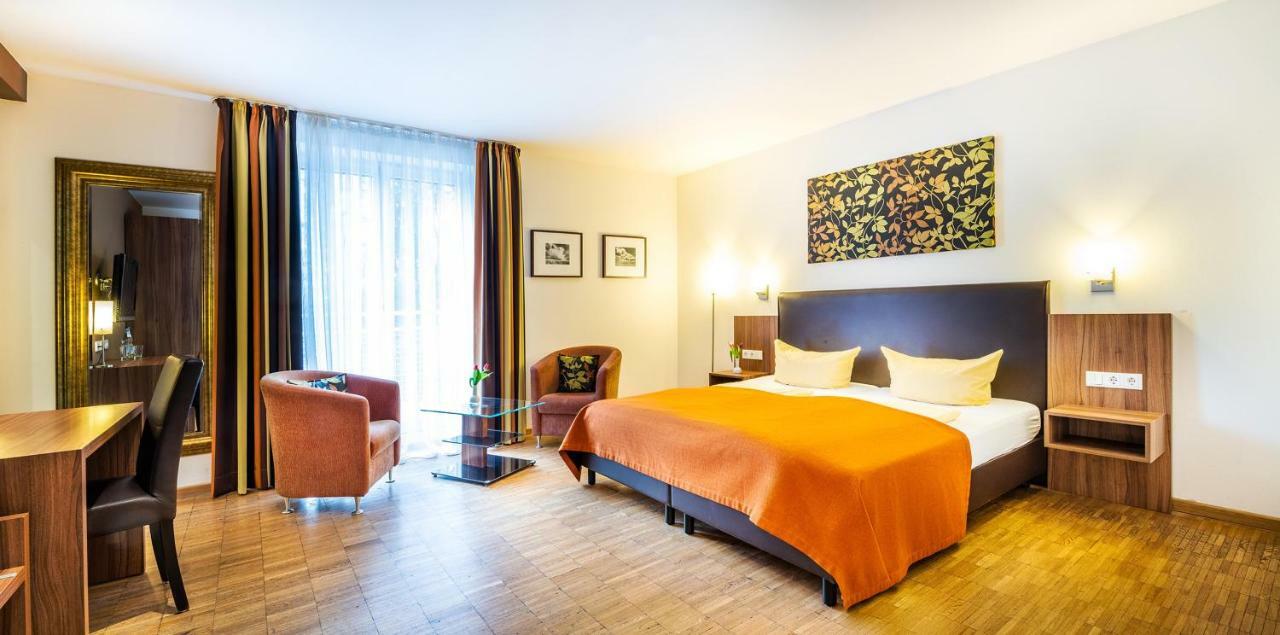 Schroeders Stadtwaldhotel Trevír Pokoj fotografie